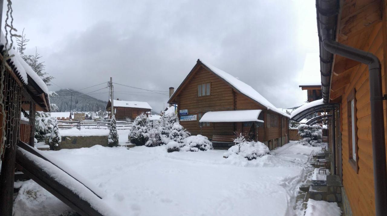 Guest House Kaspiy Bukoveľ Exteriér fotografie