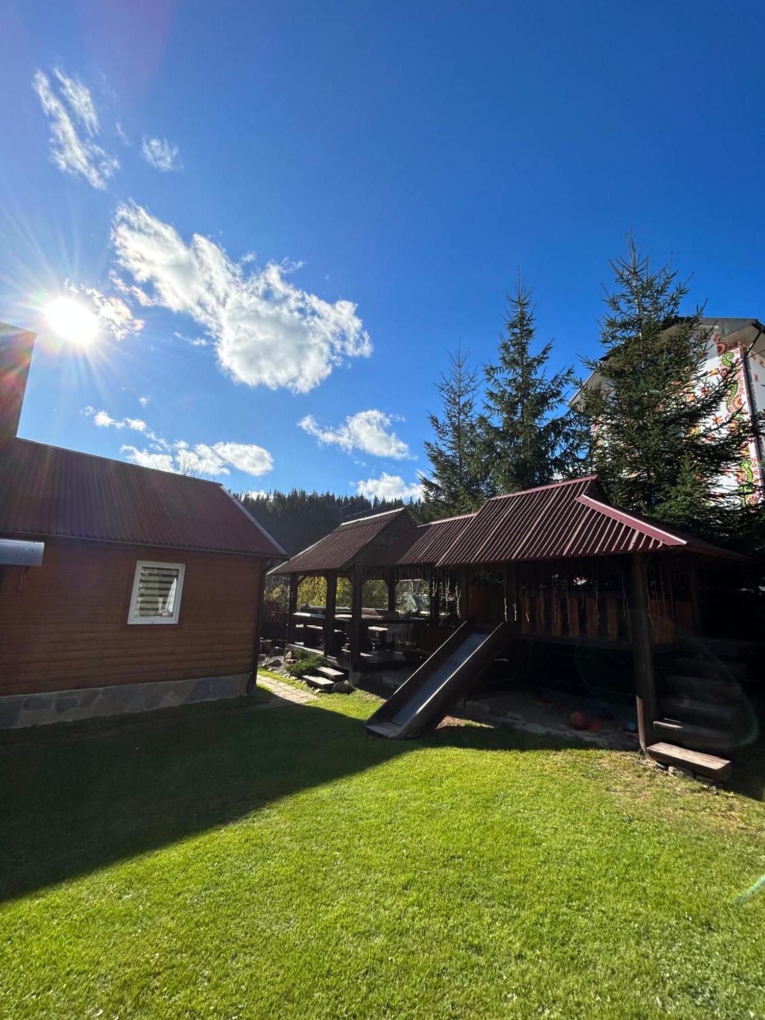 Guest House Kaspiy Bukoveľ Exteriér fotografie