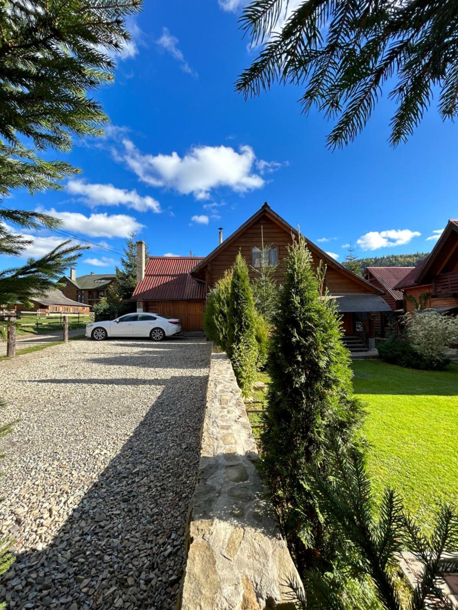 Guest House Kaspiy Bukoveľ Exteriér fotografie
