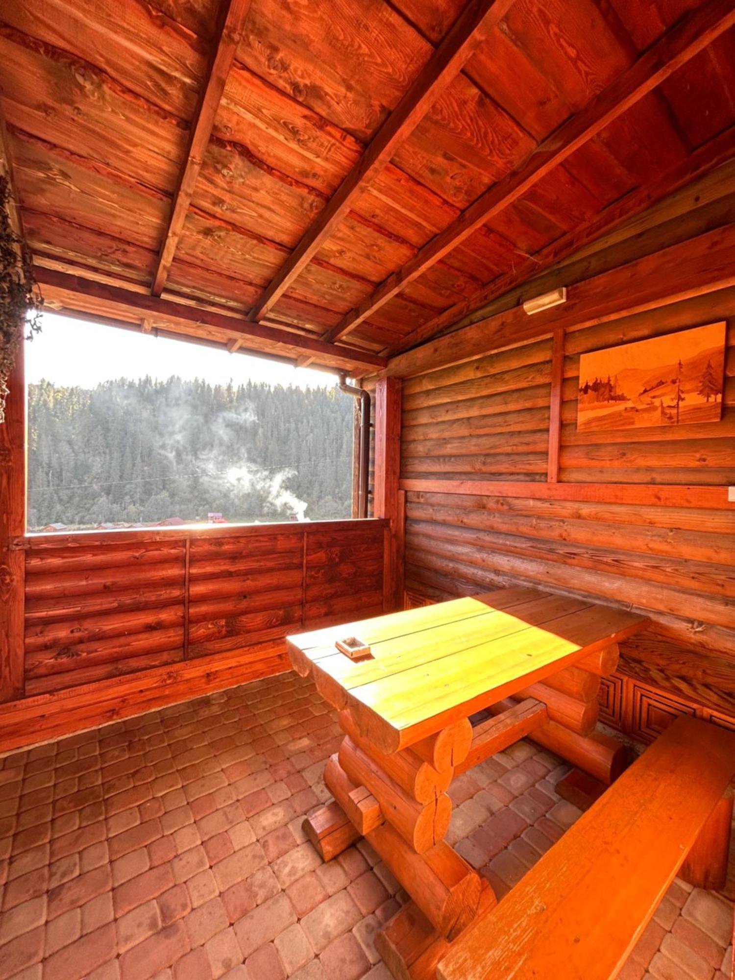 Guest House Kaspiy Bukoveľ Exteriér fotografie