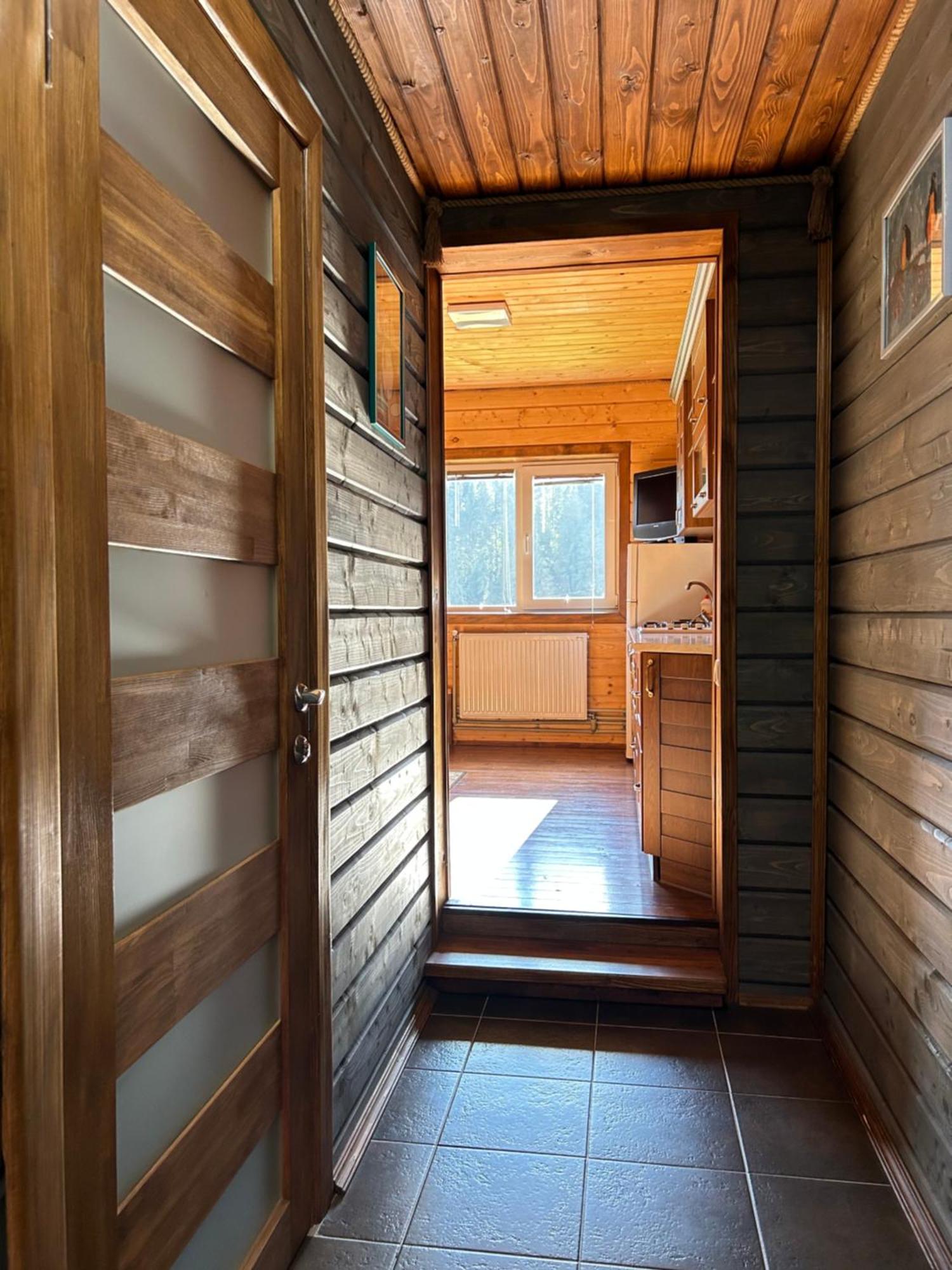Guest House Kaspiy Bukoveľ Exteriér fotografie