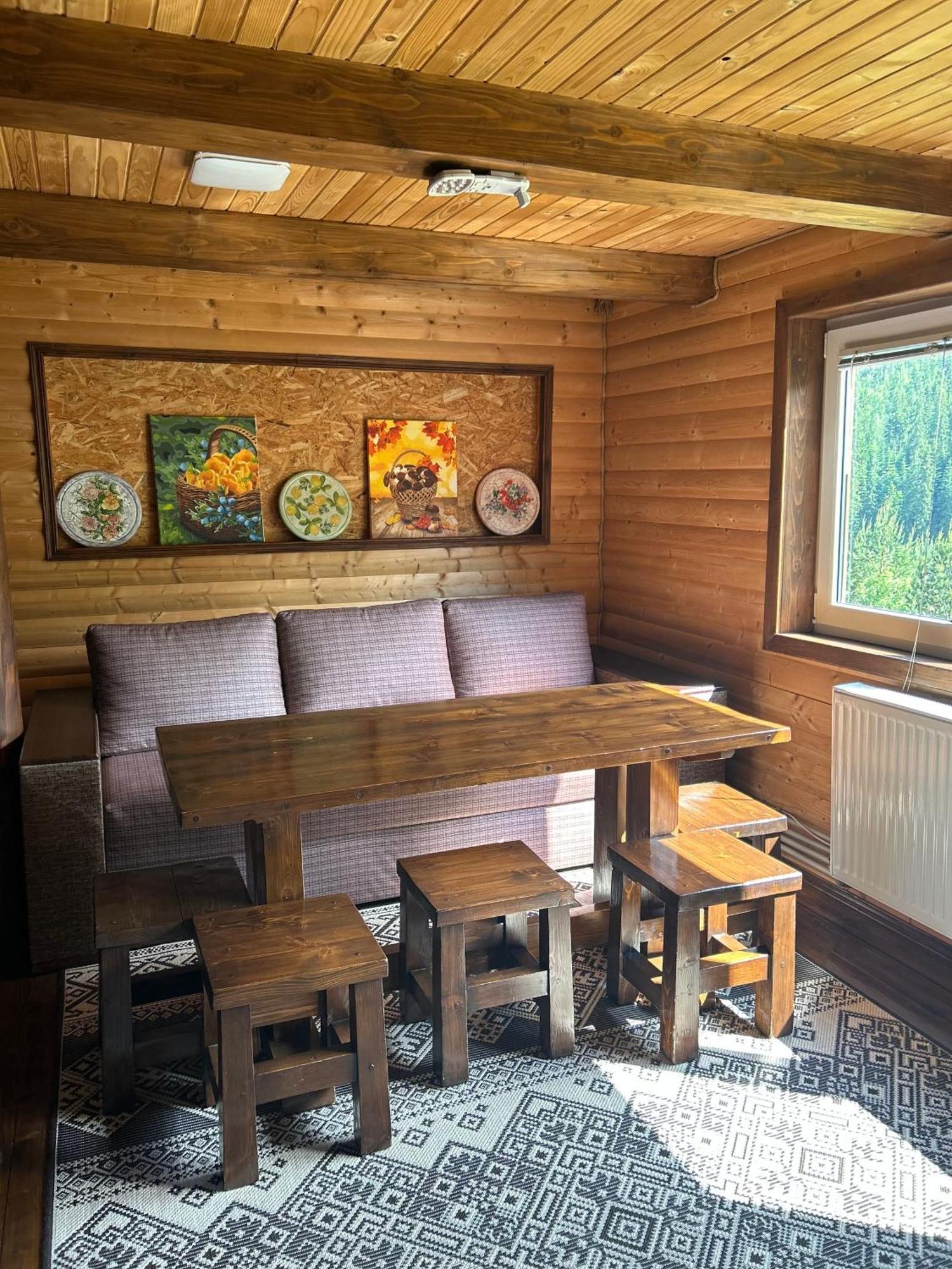 Guest House Kaspiy Bukoveľ Exteriér fotografie